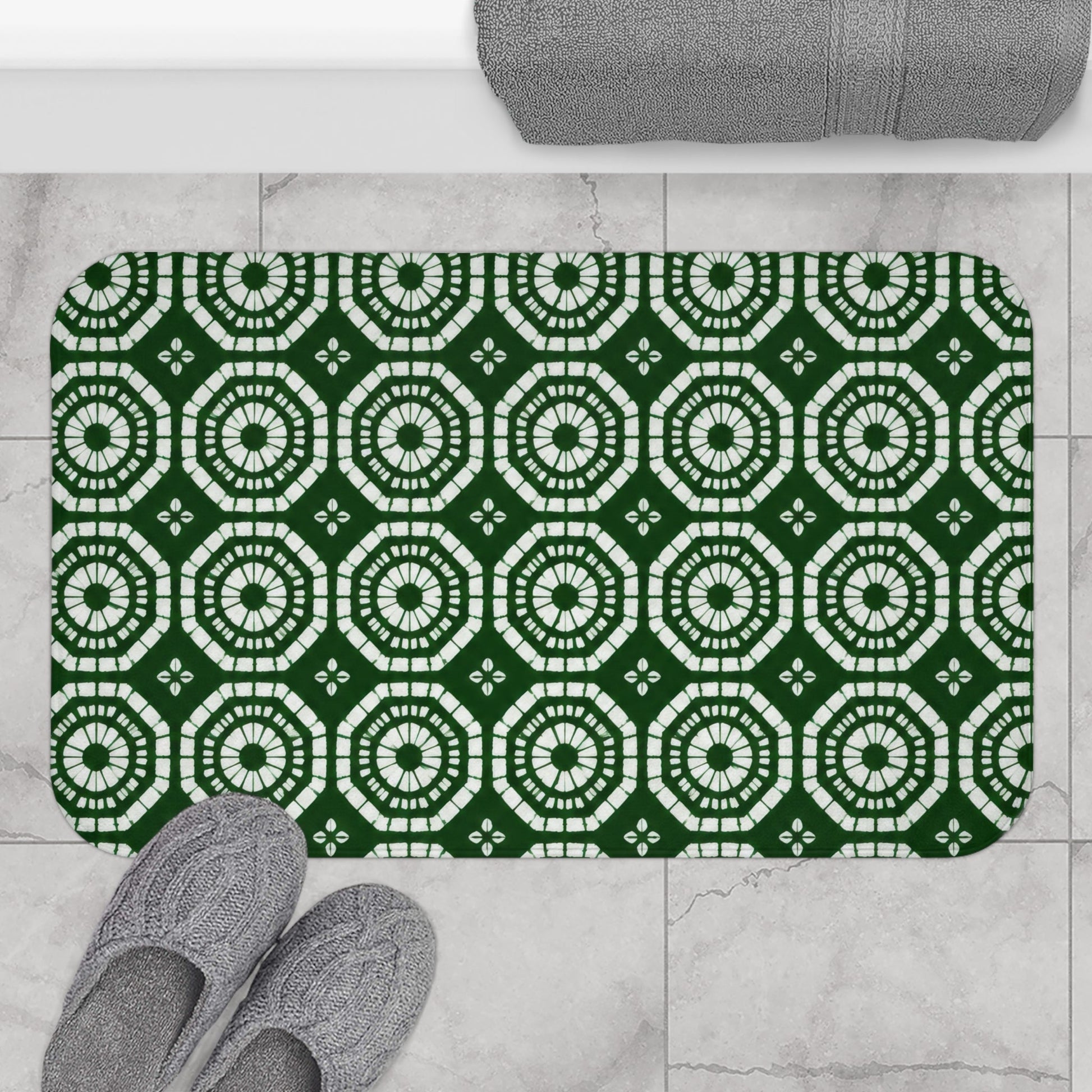 Japanese Shibori Bath Mat - Forest Green + White Tie-Dye Pattern, Boho Bathroom Rug, Non-Slip, Spa Bathroom Decor