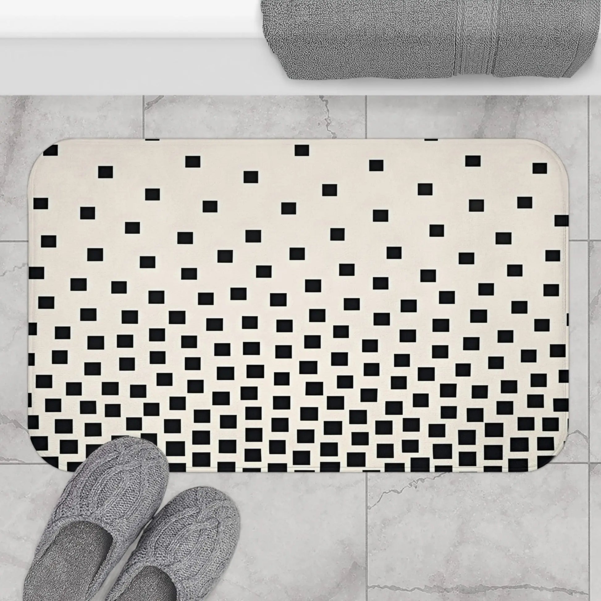 Modern Black and White Bath Mat
